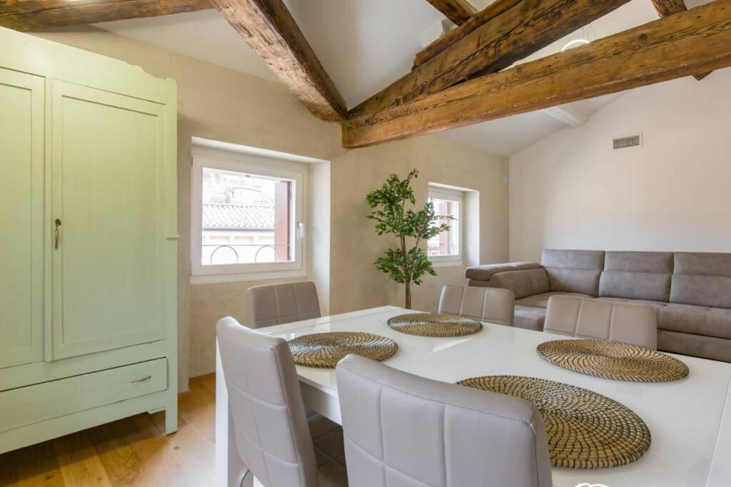 Luxury Design Apt With Amazing View Lägenhet Verona Exteriör bild