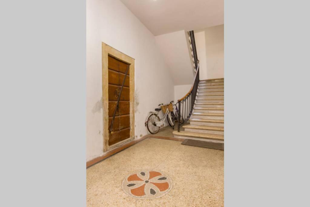 Luxury Design Apt With Amazing View Lägenhet Verona Exteriör bild