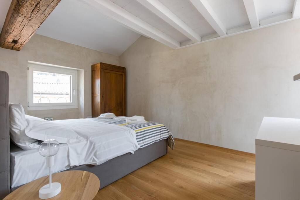 Luxury Design Apt With Amazing View Lägenhet Verona Exteriör bild